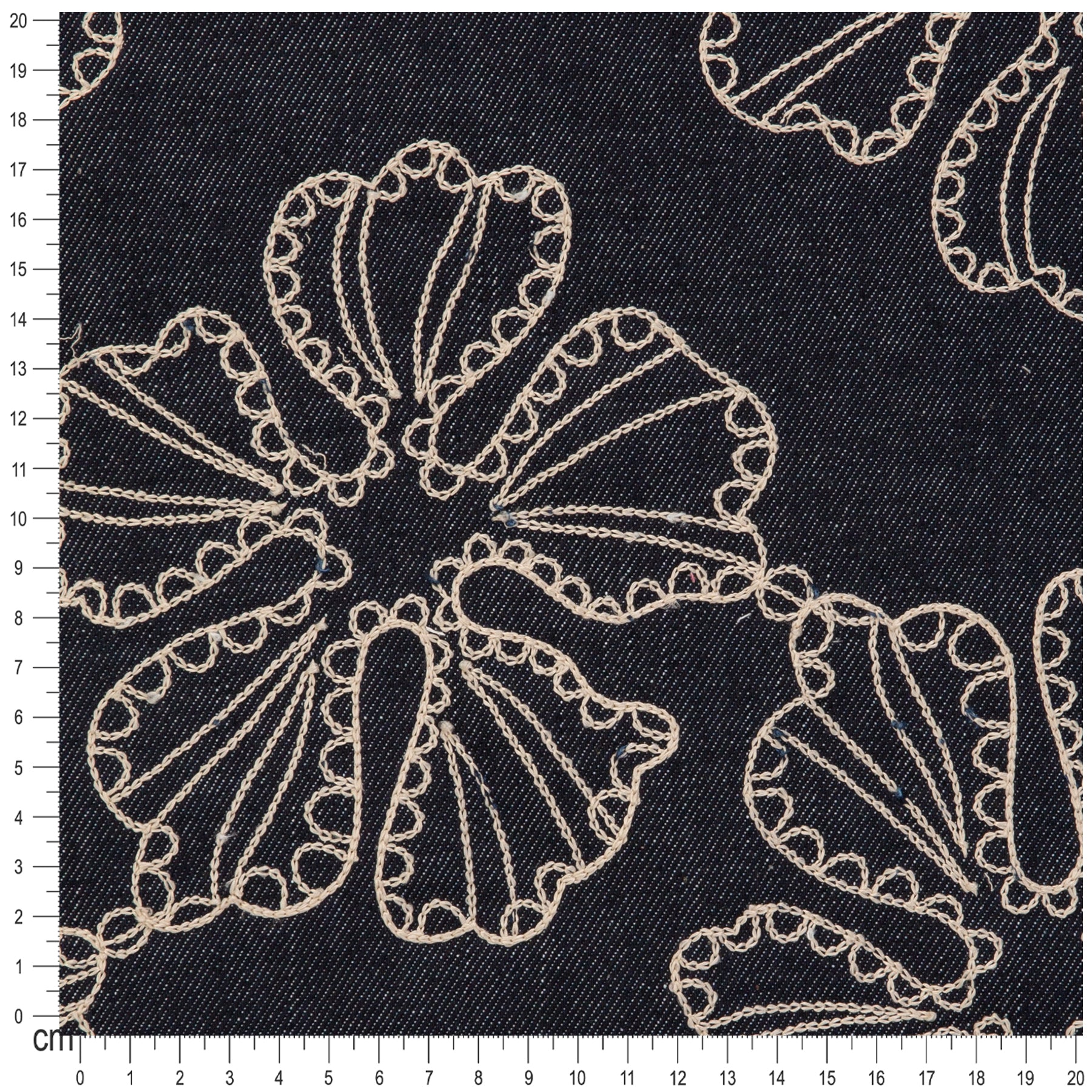 LACES G1354
